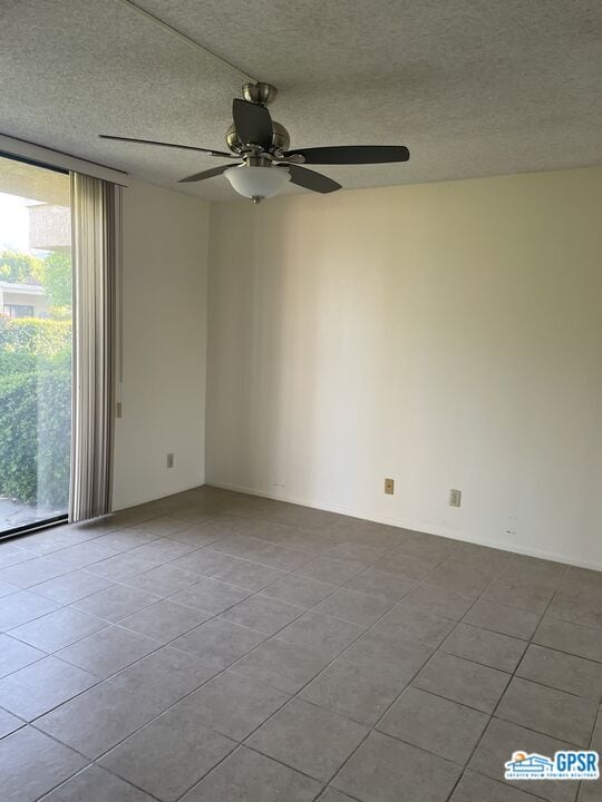 Building Photo - 6723 Greenwood Cir