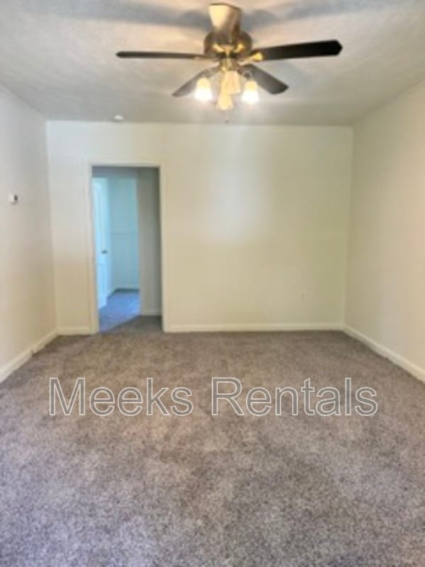 Building Photo - 2707 Furlong Ave