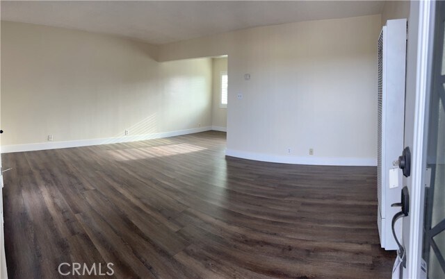 Building Photo - 4059 W 142nd St