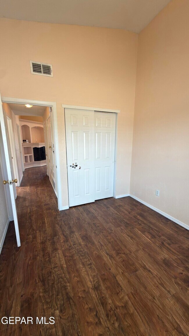 Building Photo - 14605 Calla Lily Pl