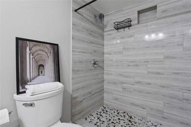 Building Photo - 204 Tomoka Trail