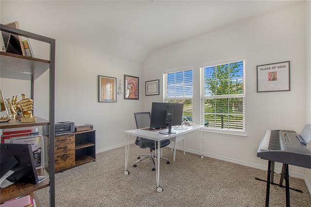 Building Photo - 219 Spirehaven Dr