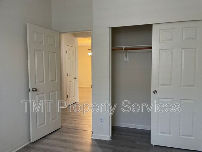 Building Photo - 10408 Siltstone Way