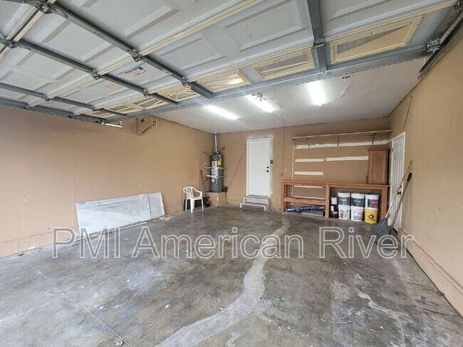 Building Photo - 4475 Silverton Way