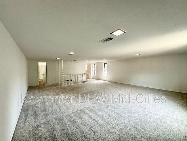 Building Photo - 13411 Charcoal Ln