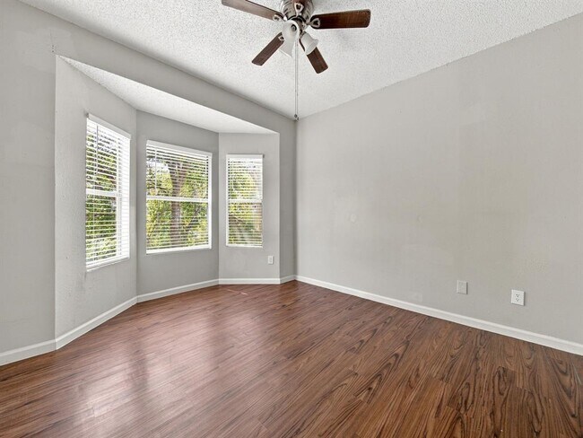 Building Photo - 9507 Kempler Dr