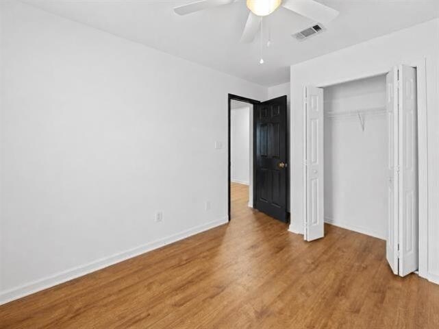 Building Photo - 4517 Eltham Park