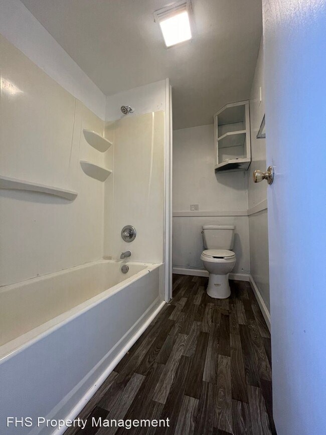 Building Photo - 1 br, 1 bath House - 710 N Kansas Expressway