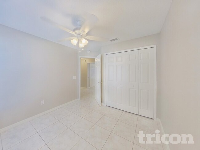 Building Photo - 831 Monroe Harbor Pl