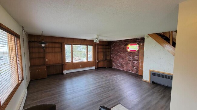 Building Photo - 16809 310th St