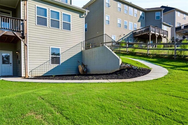 Building Photo - 1563 Double Branches Ln