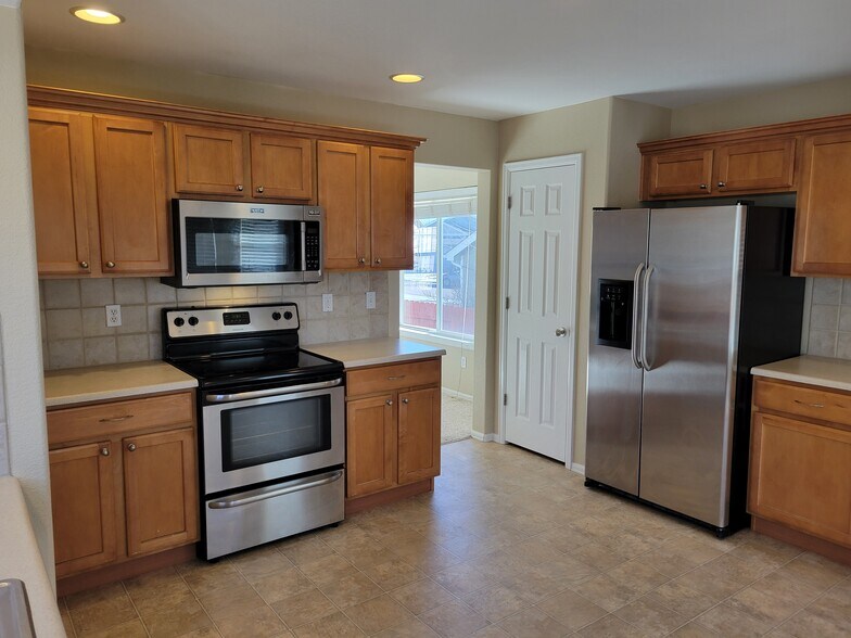 Building Photo - 13712 Narrowleaf Dr