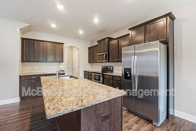 Building Photo - 1140 George W Crawford Dr
