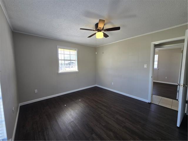 Building Photo - 121 Sunshine Dr