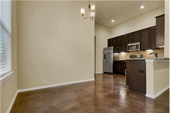 Building Photo - 1130 Stanley Wy