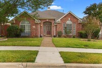 Building Photo - 9312 Vista Cir