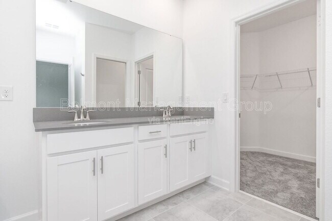 Building Photo - 5636 Quiet Palm Lp