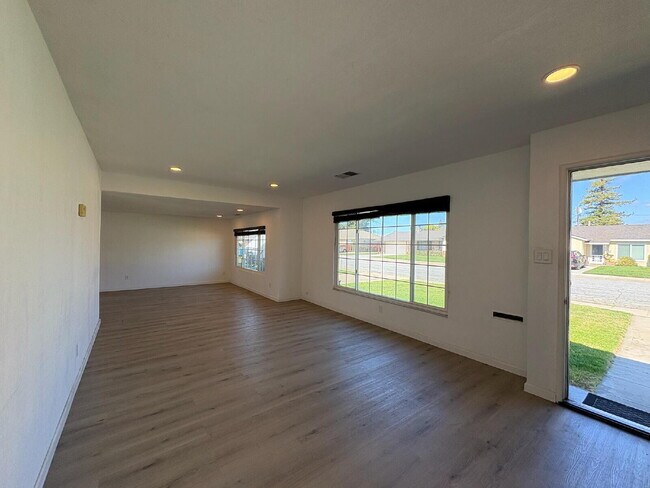 Building Photo - Charming Gilroy Home For Rent