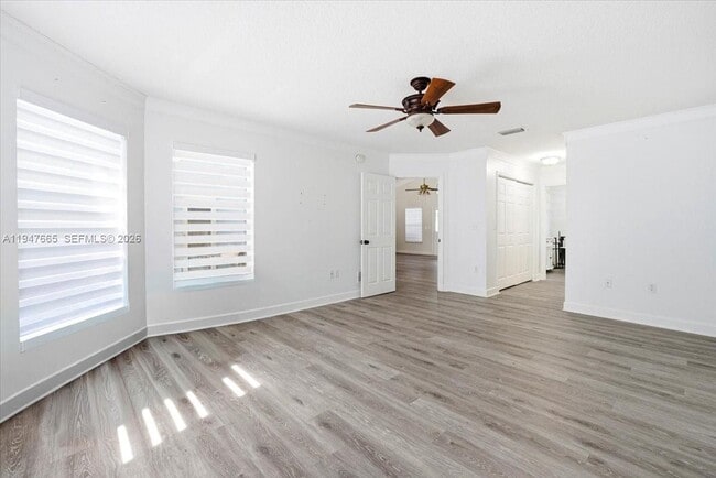 Building Photo - 18 NW 144th Dr