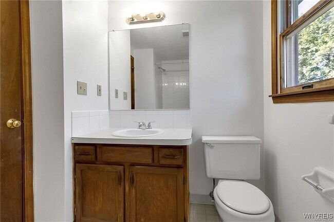 Building Photo - 276 Tennyson Terrace