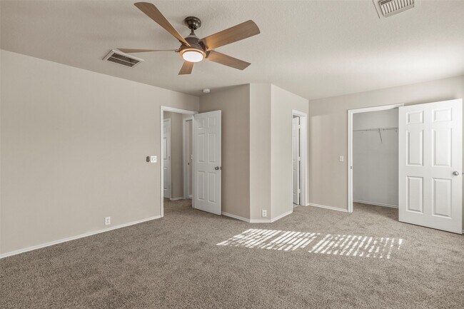 Building Photo - 16818 Pine Castle Dr