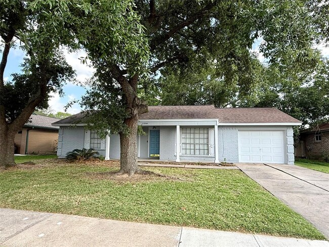 Primary Photo - 2504 Ewell Dr