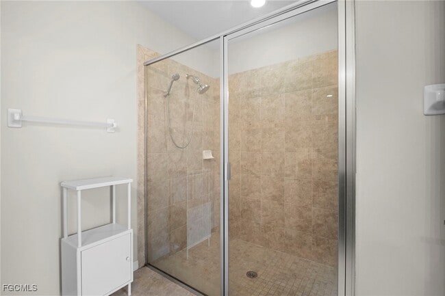 Building Photo - 4290 Dutchess Park Rd