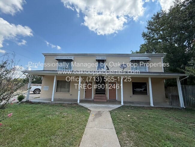 Primary Photo - 1414 East Ave