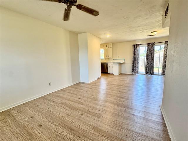 Building Photo - 4101 Lenore Dr