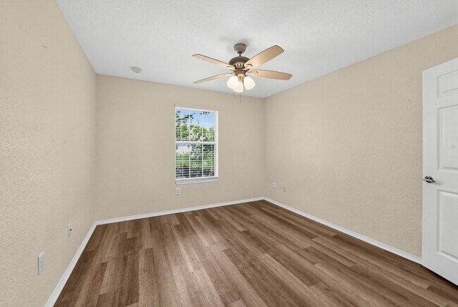 Building Photo - 4850 51st St W