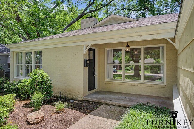 Building Photo - Vintage Charm Meets Modern Comfort Fully Updated 1942 Home in Fort Worth's Ridglea Area