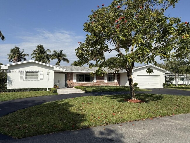 Primary Photo - 13790 SW 80th Ave