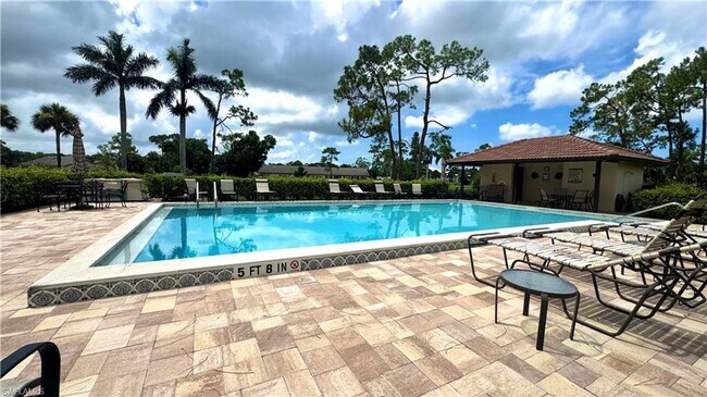 Building Photo - Available May 1st – Luxury Golf Villa in Lely! Walk to Pool, Minutes to Beaches & US Open Pickleb...