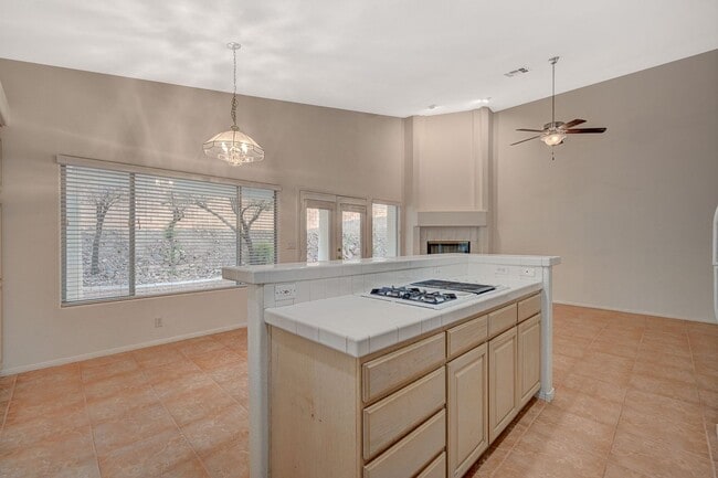 Building Photo - Great Calico Ridge Home