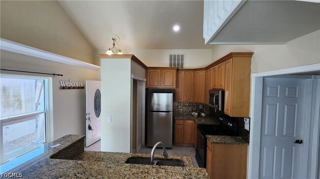 Building Photo - 6118 Montego Bay Loop