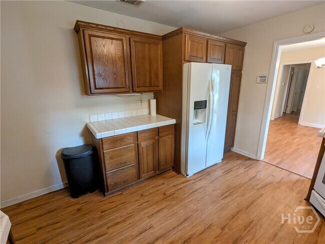 Building Photo - 1107 Meridian Dr