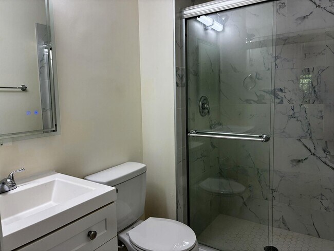 Building Photo - 4834 King Solomon Dr