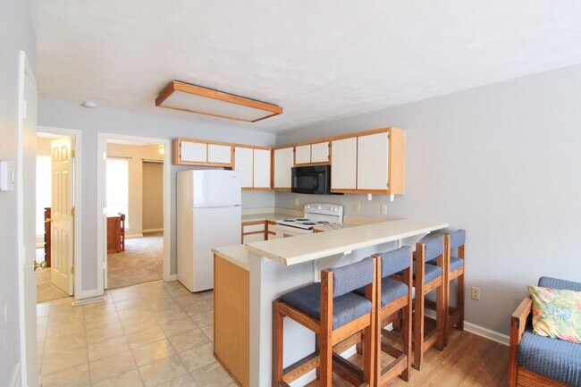 Building Photo - 1470 Devon Ln