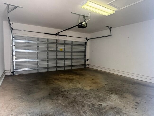 Building Photo - 4020 Colleton Ct