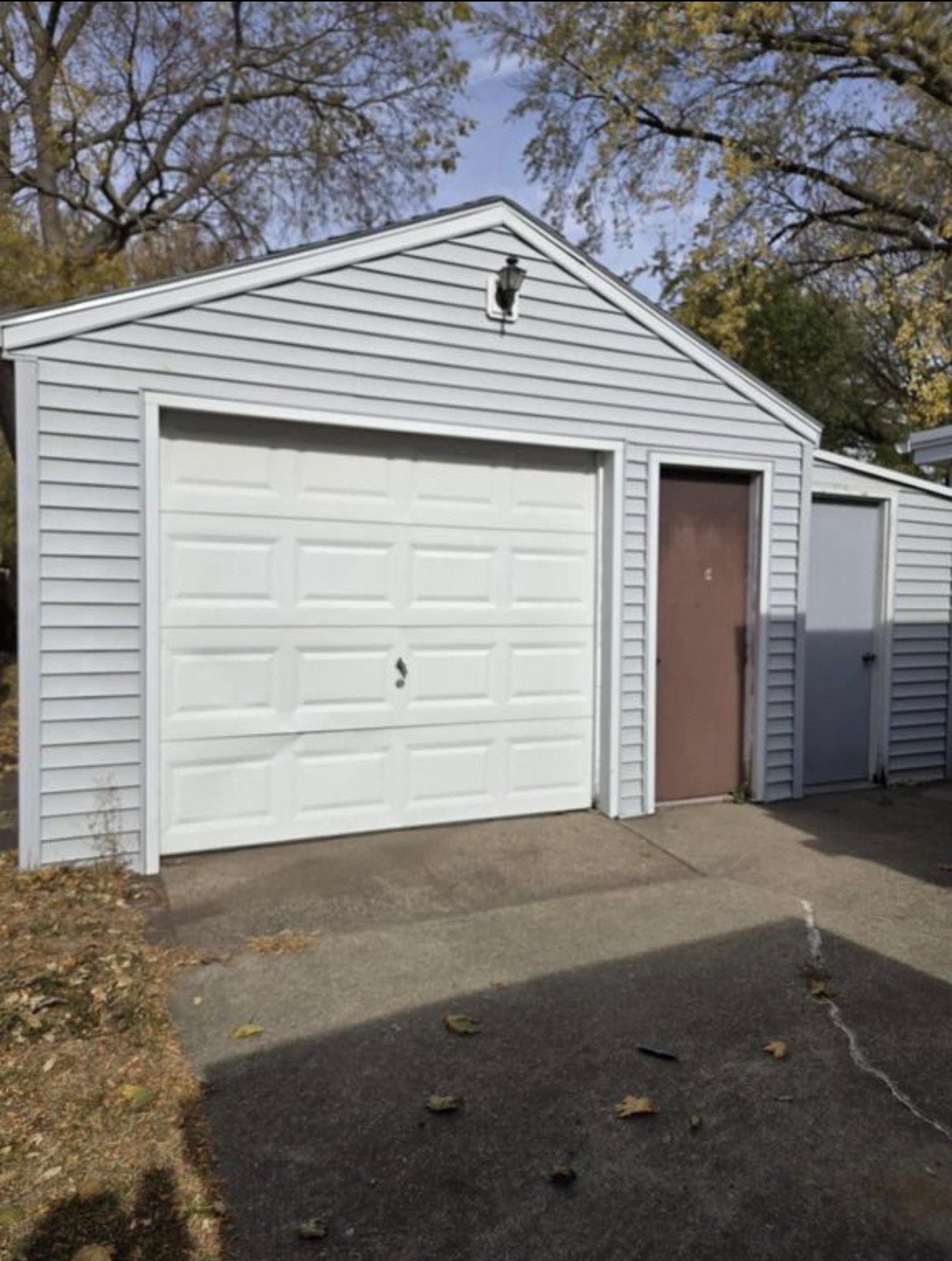 Building Photo - 1204 Madison St