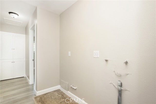 Building Photo - 634 Willow Dr