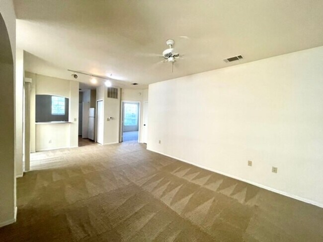 Building Photo - Lake Mary - 1 Bedroom - 1 Bathroom - $1,495.00