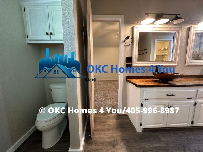 Building Photo - Beautiful 3 Bed 2 Bath in Twin Oaks