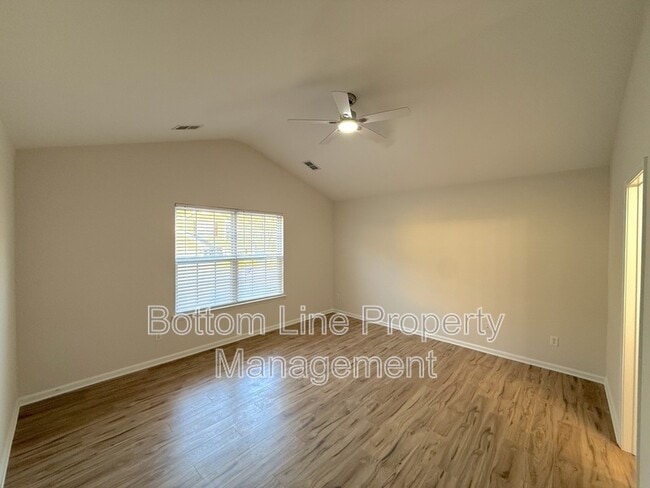 Building Photo - 7004 Paddle Wheel Ln