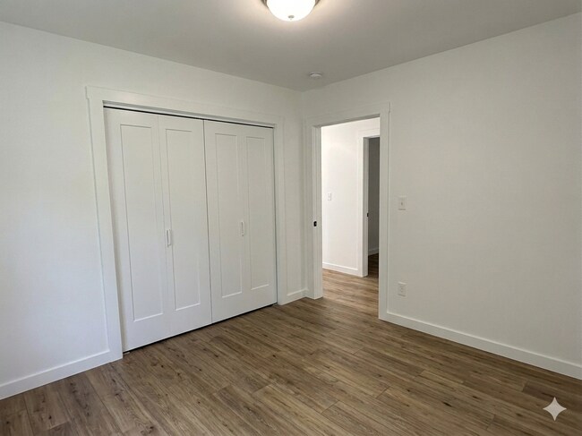 Building Photo - 1332 Paden Dr
