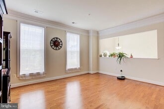 Building Photo - 15160 Kentshire Dr