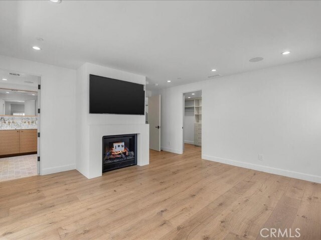Building Photo - 505 Bayview Dr
