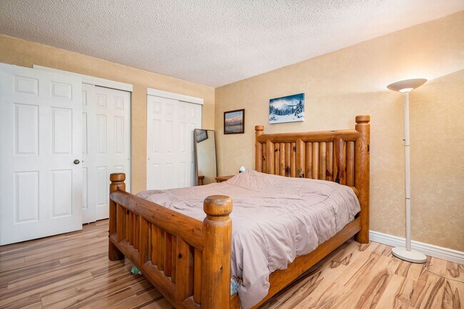 Building Photo - 12773 N Tenderfoot Trail