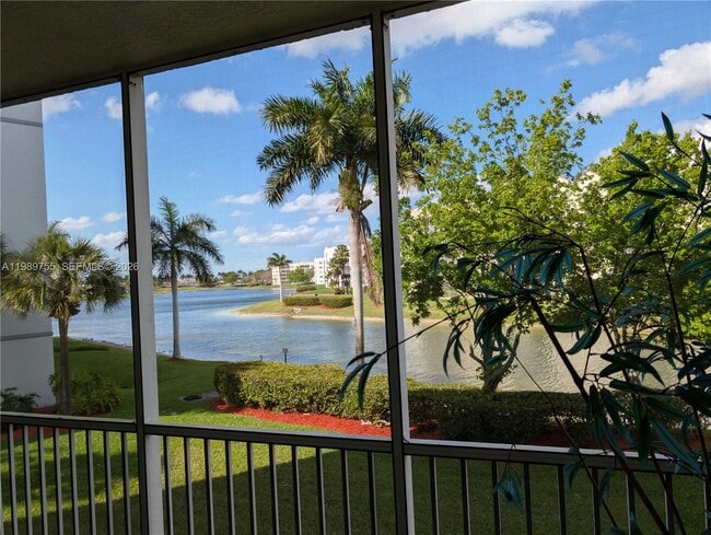 Building Photo - 10710 NW 66th St