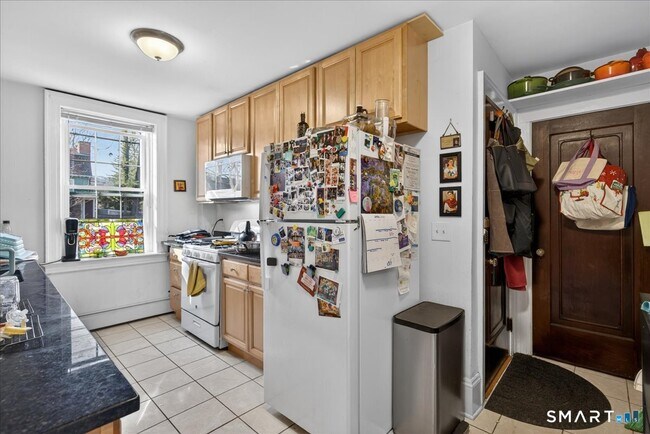 Building Photo - 151 Cold Spring St